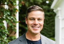 Boutique Specialist Executive Search Firms vs. SHREK-Style Firms: What’s the Difference?